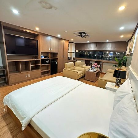 Binh An Hotel Хошимин Экстерьер фото