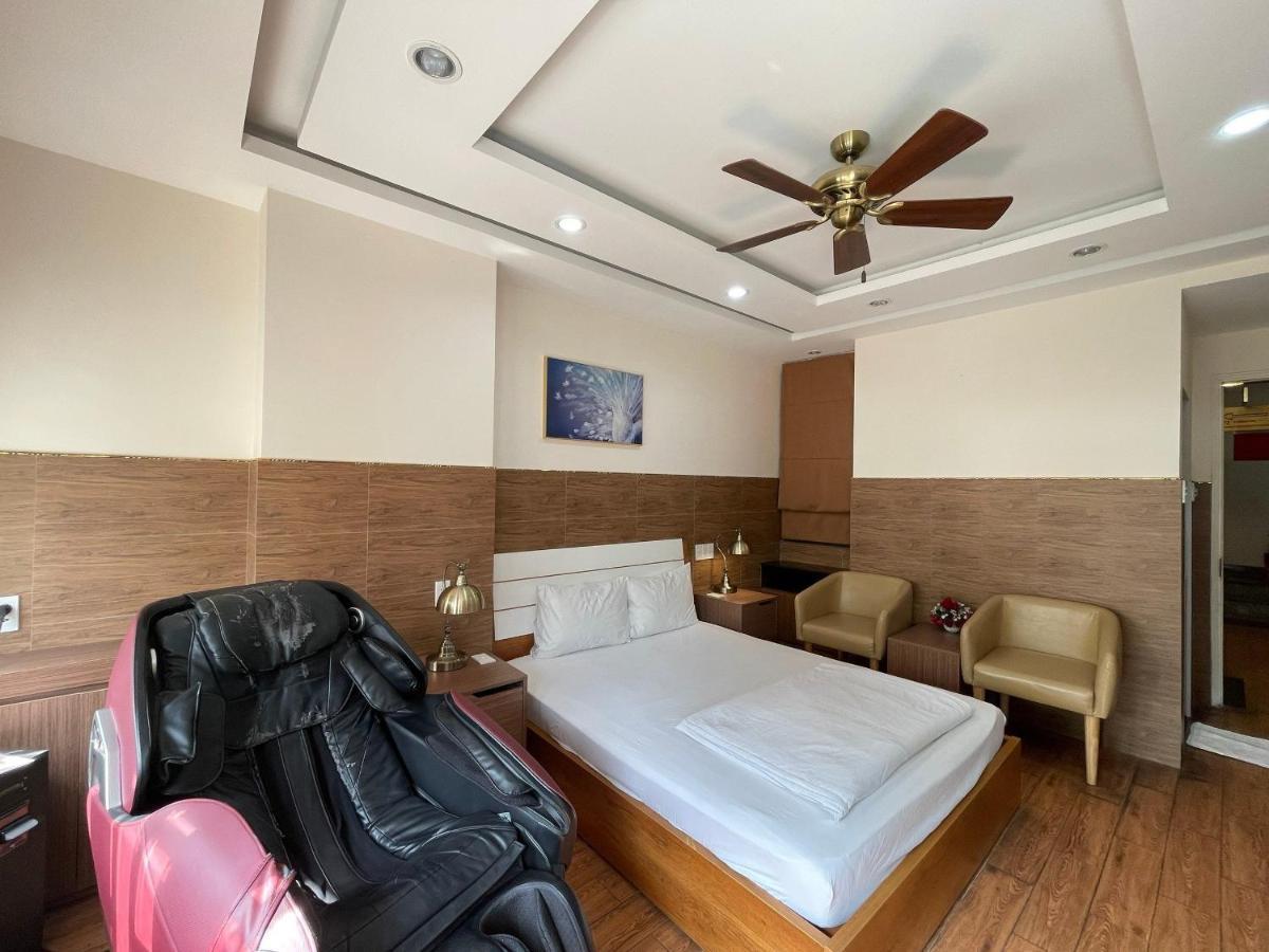 Binh An Hotel Хошимин Экстерьер фото
